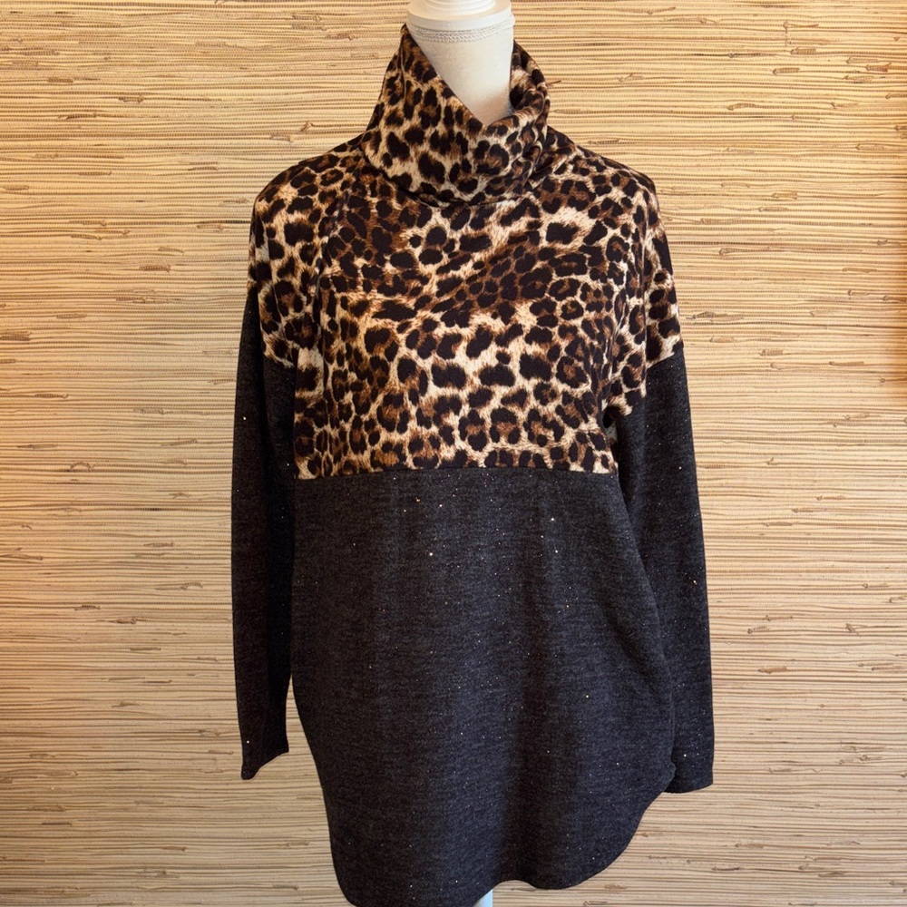 Celeste ❤️ Leopard Print Turtleneck Colorblock Sweater - Black/Brown leopard L